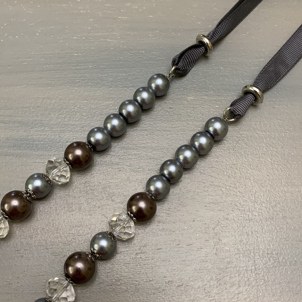 💕1928 brand vintage faux pearl and crystal long necklace - Picture 3 of 7